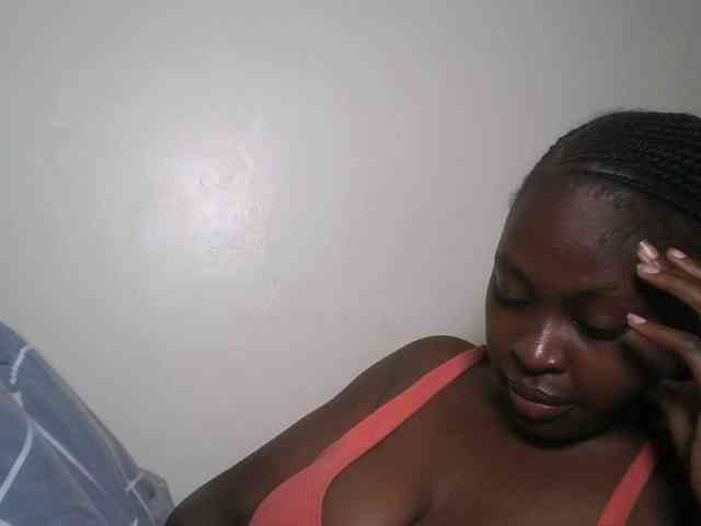 DaisyafterDark_ webcam