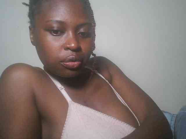 DaisyafterDark_ webcam