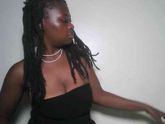 DaisyafterDark_ webcam