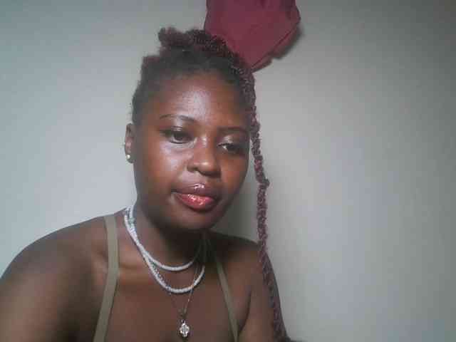 DaisyafterDark_ webcam