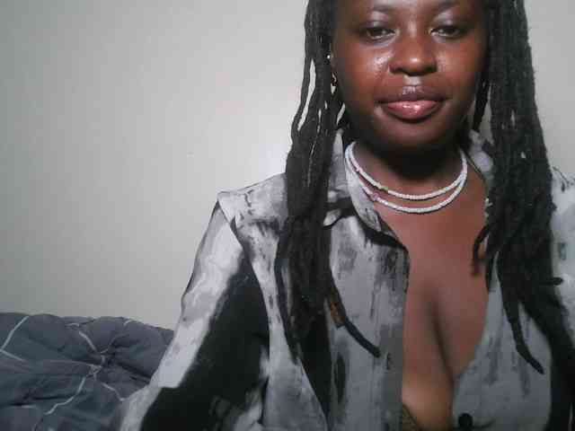 DaisyafterDark_ webcam