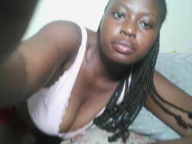 DaisyafterDark_ webcam