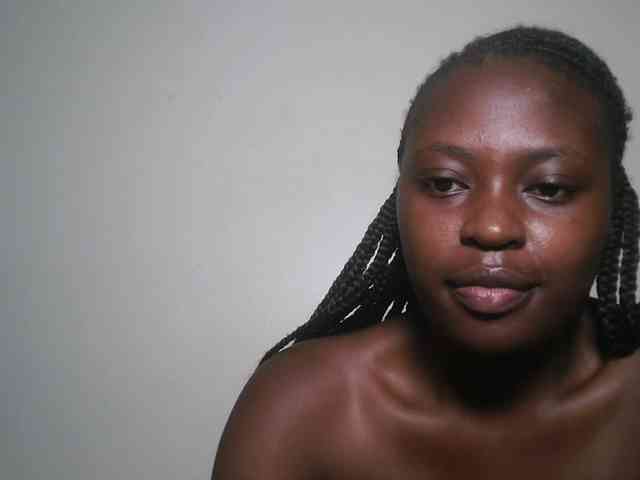 DaisyafterDark_ webcam