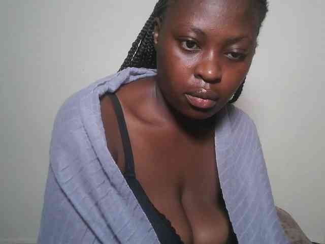 DaisyafterDark_ webcam