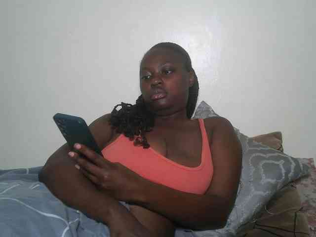 DaisyafterDark_ webcam