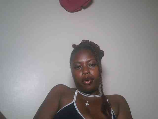 DaisyafterDark_ webcam
