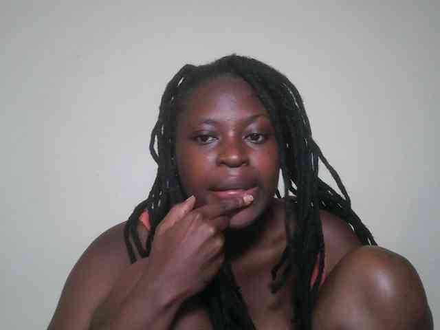 DaisyafterDark_ webcam
