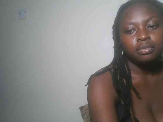 DaisyafterDark_ webcam