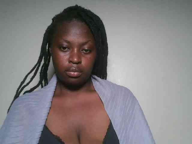 DaisyafterDark_ webcam