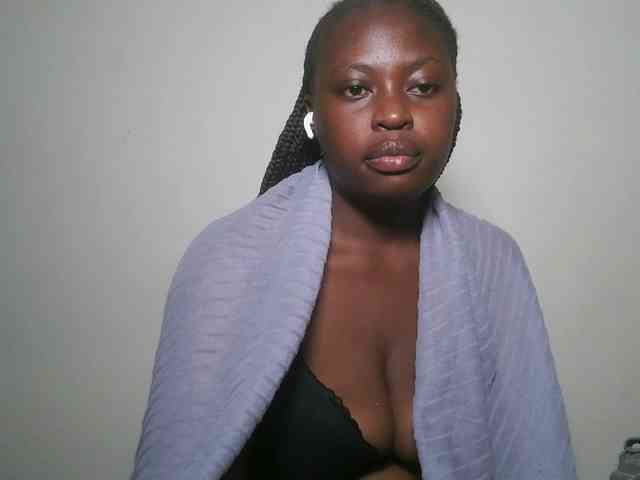 DaisyafterDark_ webcam