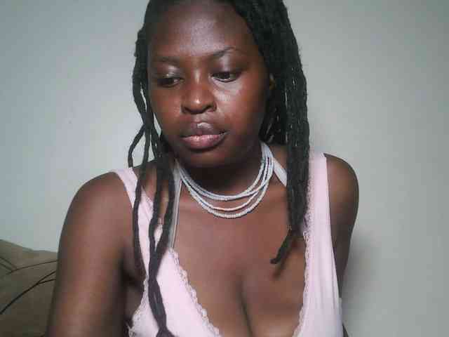 DaisyafterDark_ webcam