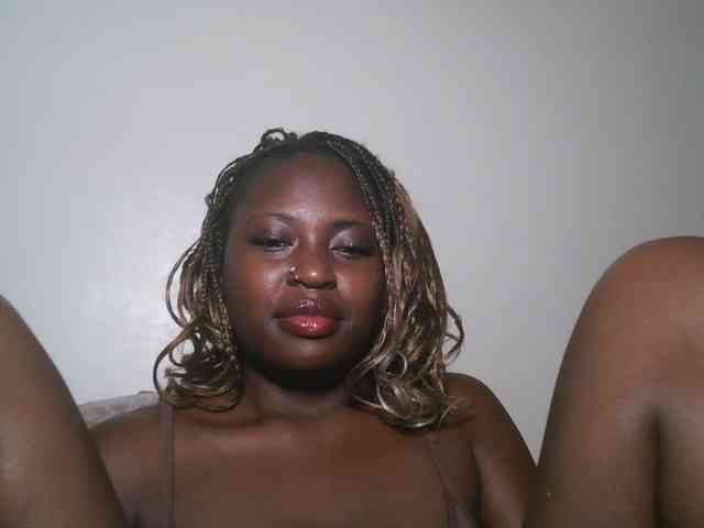 DaisyafterDark_ webcam
