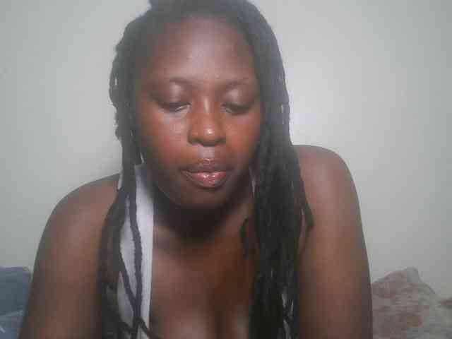 DaisyafterDark_ webcam