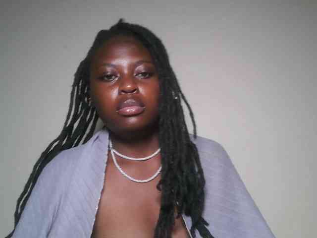 DaisyafterDark_ webcam