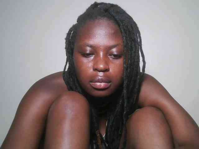 DaisyafterDark_ webcam