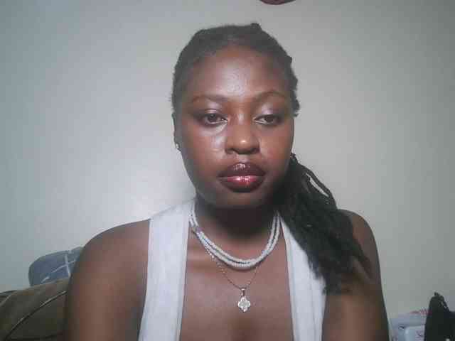 DaisyafterDark_ webcam