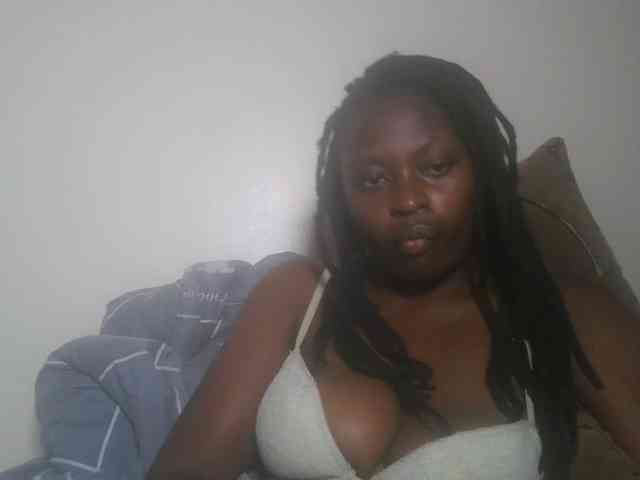 DaisyafterDark_ webcam