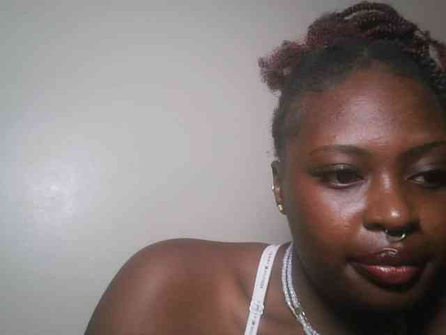 DaisyafterDark_ webcam