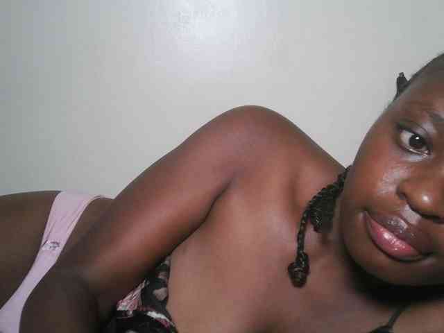 DaisyafterDark_ webcam