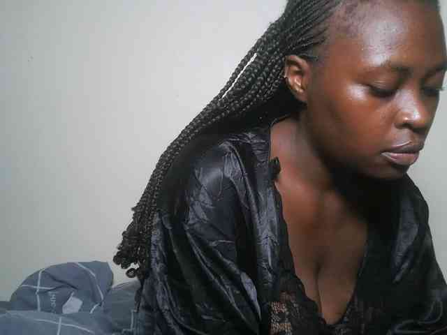 DaisyafterDark_ webcam