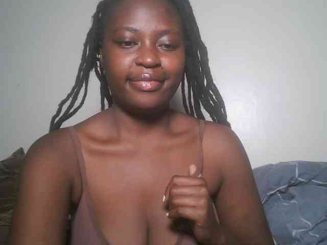 DaisyafterDark_ webcam