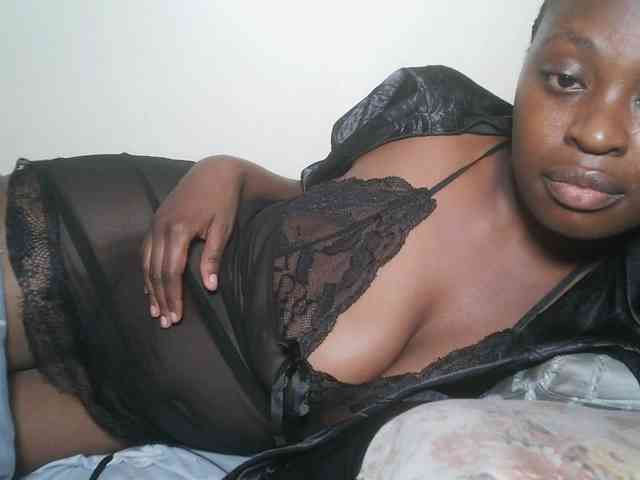 DaisyafterDark_ webcam