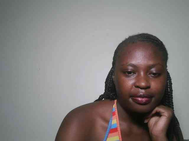 DaisyafterDark_ webcam