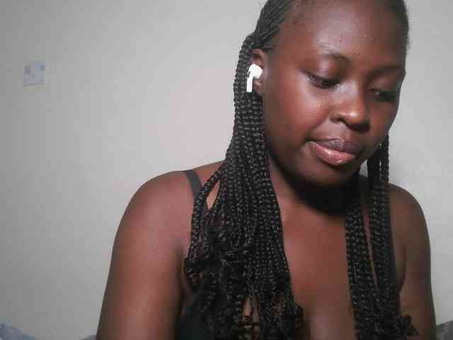 DaisyafterDark_ webcam