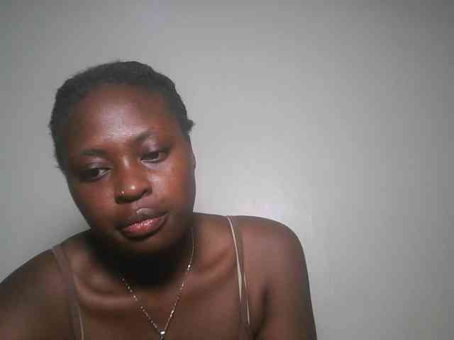 DaisyafterDark_ webcam