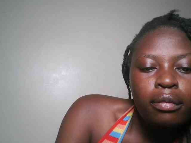 DaisyafterDark_ webcam