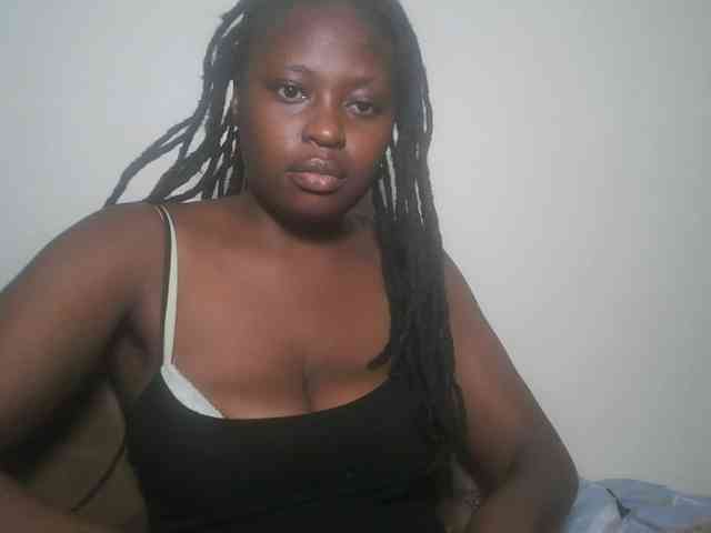 DaisyafterDark_ webcam