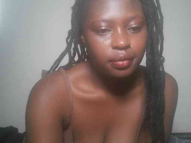 DaisyafterDark_ webcam