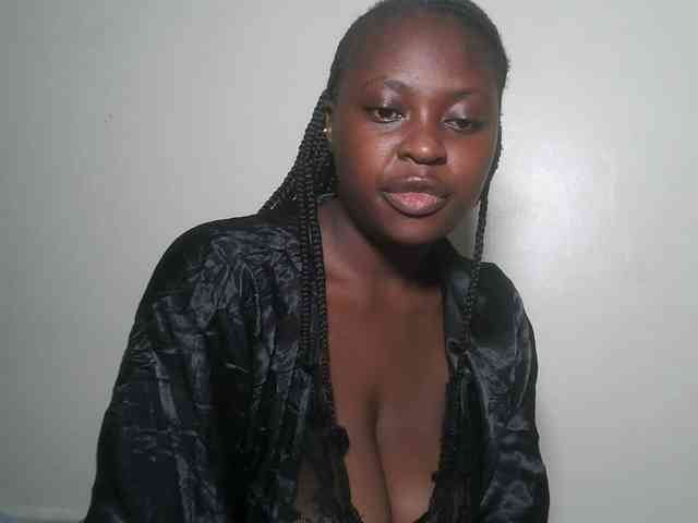 DaisyafterDark_ webcam