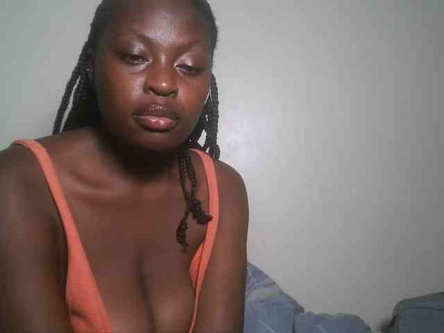 DaisyafterDark_ webcam
