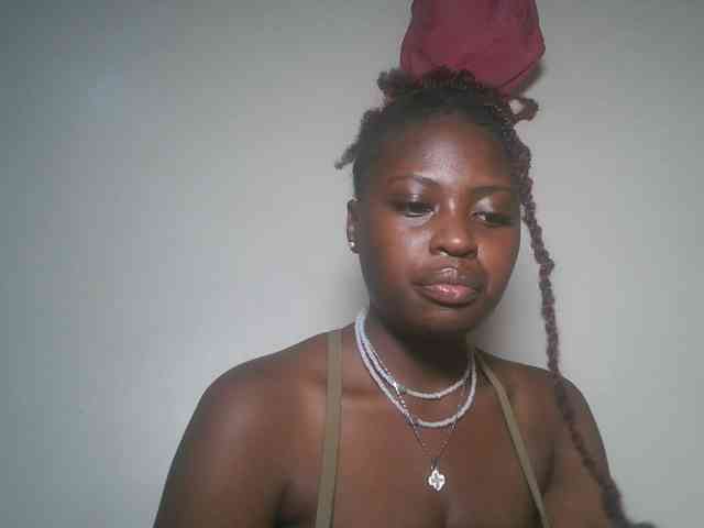 DaisyafterDark_ webcam