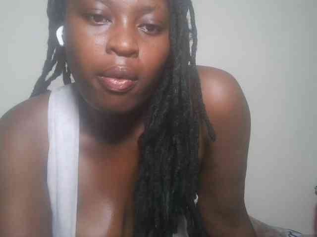 DaisyafterDark_ webcam