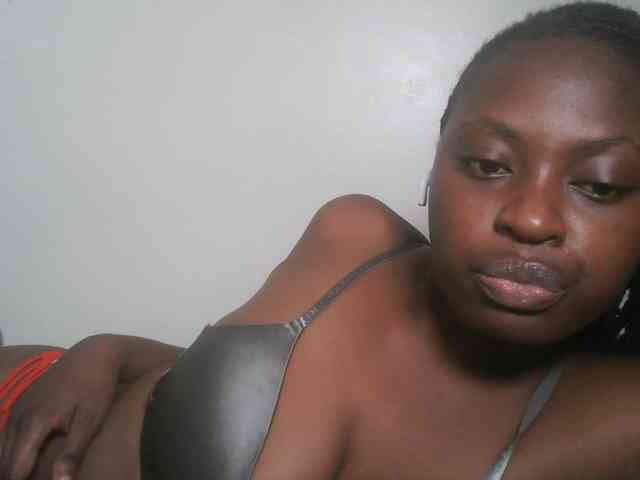 DaisyafterDark_ webcam