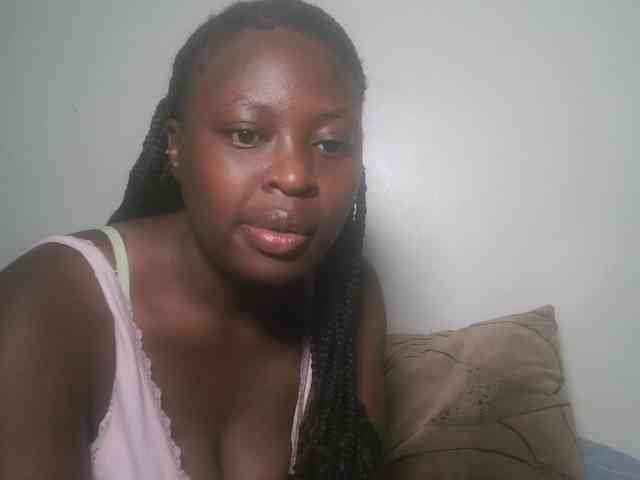 DaisyafterDark_ webcam