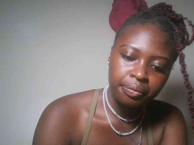 DaisyafterDark_ webcam