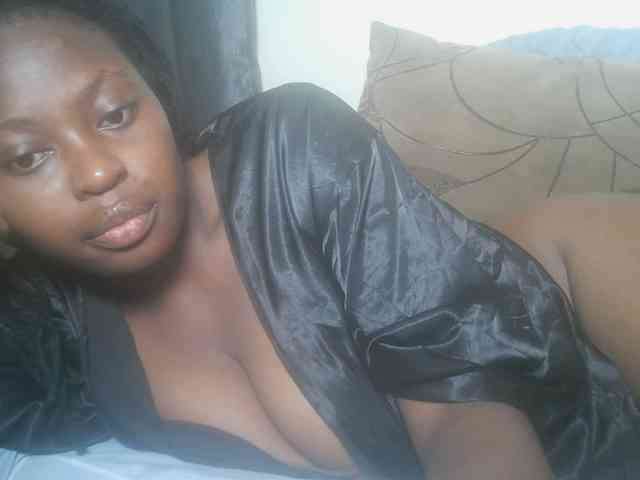 DaisyafterDark_ webcam
