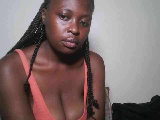 DaisyafterDark_ webcam