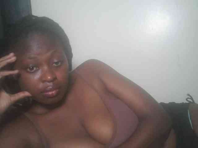 DaisyafterDark_ webcam