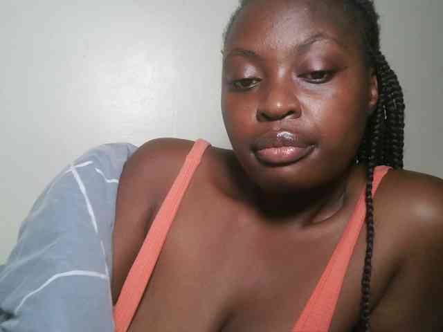 DaisyafterDark_ webcam