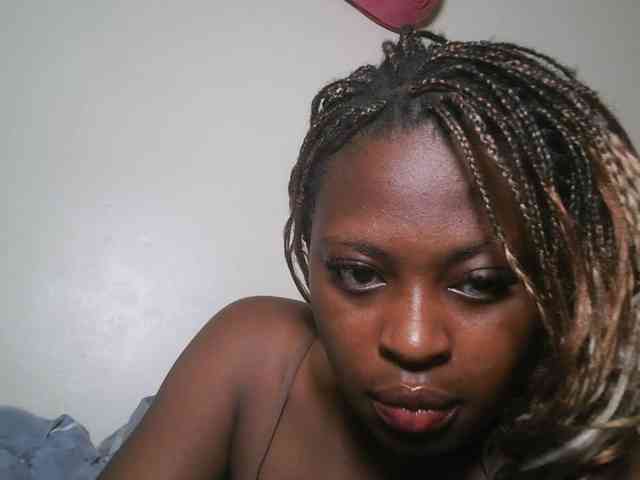 DaisyafterDark_ webcam