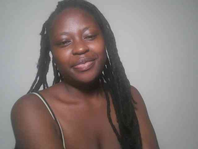 DaisyafterDark_ webcam