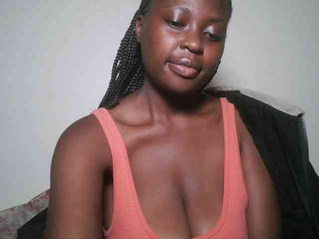 DaisyafterDark_ webcam