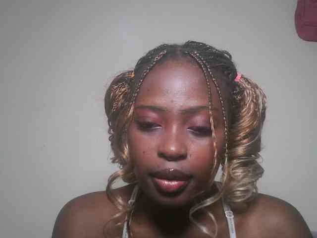 DaisyafterDark_ webcam