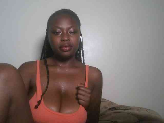 DaisyafterDark_ webcam