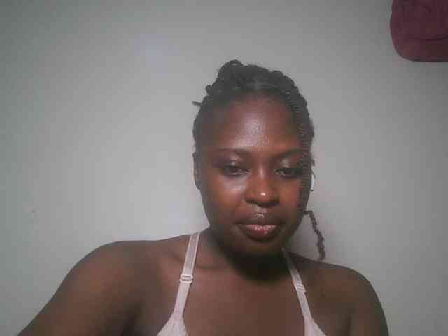 DaisyafterDark_ webcam