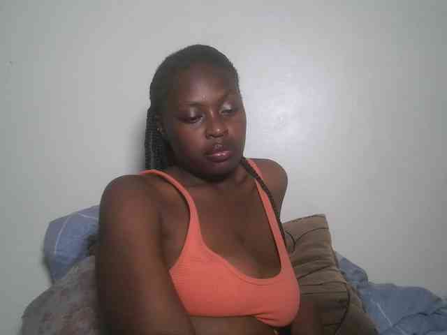 DaisyafterDark_ webcam